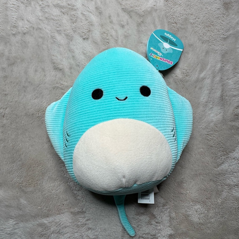 2 for $15// Squishmallows Stingray “Maggie”